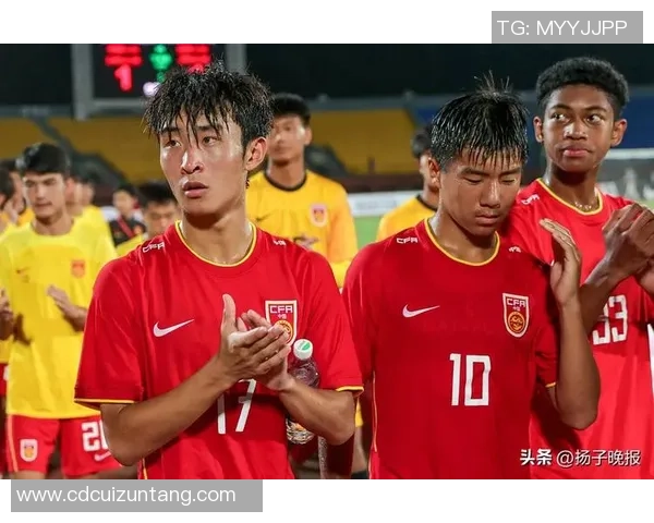 中国队迎战乌兹别克斯坦世预赛争夺出线名额的关键之战